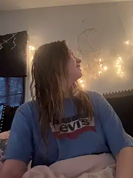 lovelyprincess2 online show from February 4, 5:52 pm