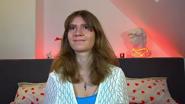 Snapshot of MilaMaelis chatting on March 25, 6:25 pm MilaMaelis online show from March 25, 6:25 pm