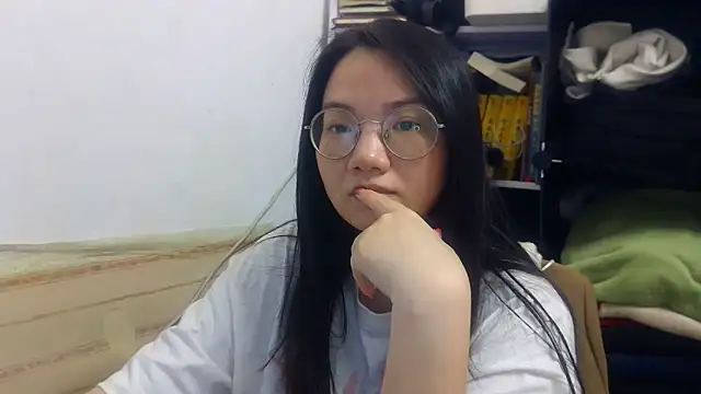 Snapshot of xiaoxiaowan11 chatting on March 13, 11:06 am xiaoxiaowan11 online show from March 13, 11:06 am