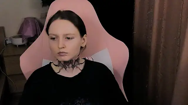 Snapshot of Onyxix chatting on February 28, 6:31 pm Onyxix online show from February 28, 6:31 pm