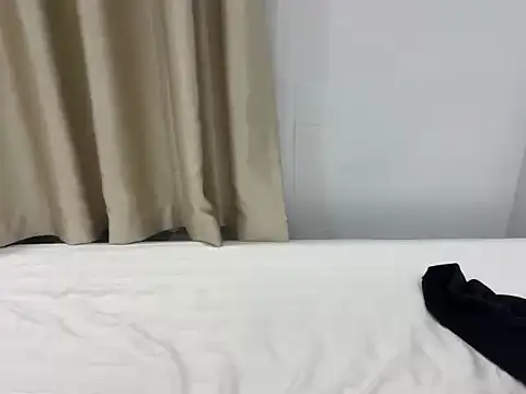 asianvietboy09 online show from June 14, 3:47 pm