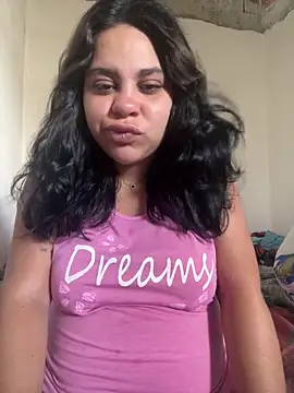 Adriputinha online show from March 18, 1:36 pm