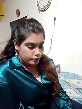 Rashiqueen online show from March 30, 4:19 pm