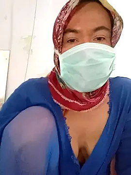 Snapshot of turbanlim07 chatting on March 4, 10:43 am turbanlim07 online show from March 4, 10:43 am