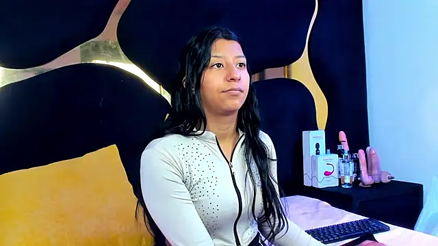 Vaneline2 online show from May 22, 2:12 pm