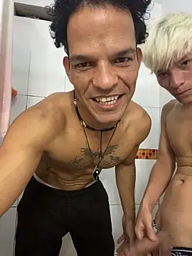 MaxyRyan online show from March 4, 5:24 am