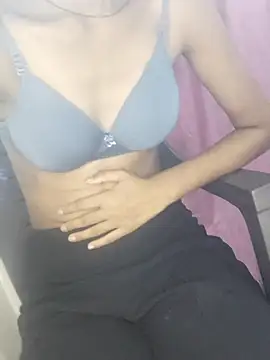 Snapshot of Baby_dall1 chatting on June 15, 2:19 pm Baby dall1 online show from June 15, 2:19 pm