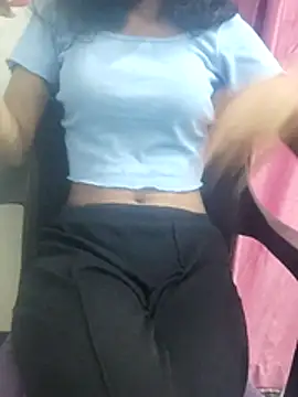 Snapshot of Baby_dall1 chatting on June 16, 1:47 pm Baby dall1 online show from June 16, 1:47 pm