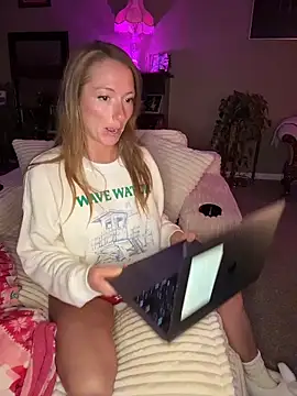 mooviebaby online show from June 15, 9:00 am
