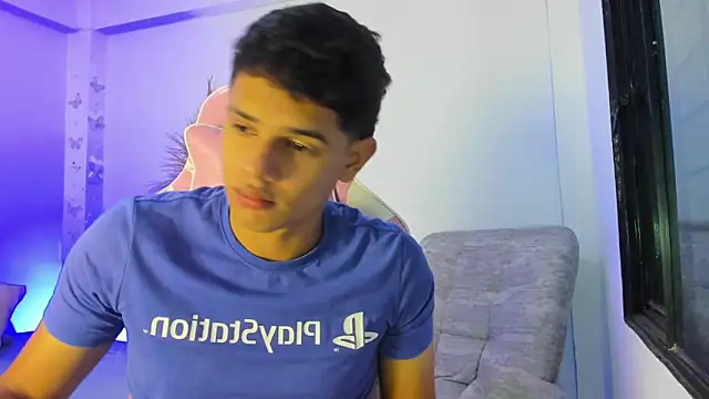 Snapshot of Adrian_Prime_ chatting on May 13, 6:49 pm Adrian Prime online show from May 13, 6:49 pm