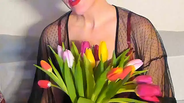 beddable woman online show from March 7, 8:39 pm