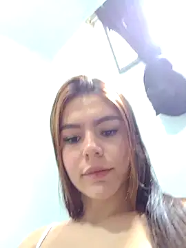 EmiNavarro online show from July 12, 8:11 pm