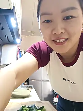 Snapshot of Jennie_dogy chatting on March 27, 12:38 am Jennie dogy online show from March 27, 12:38 am