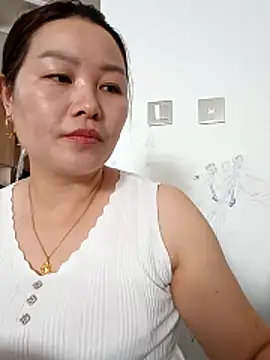 Snapshot of Jennie_dogy chatting on March 28, 1:27 am Jennie dogy online show from March 28, 1:27 am