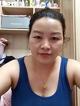 Jennie dogy online show from June 3, 2:33 pm