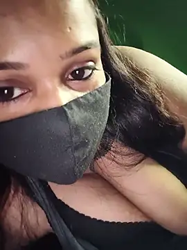 V-Hot-Suity online show from July 27, 10:50 pm