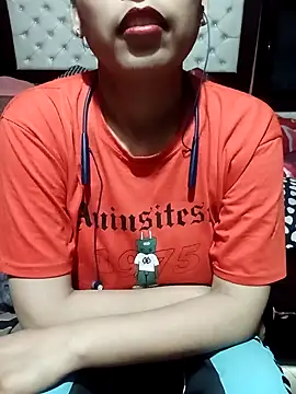 riyashrma00 online show from February 10, 5:44 am