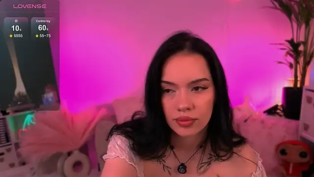 KatherineSwan online show from March 12, 7:31 pm