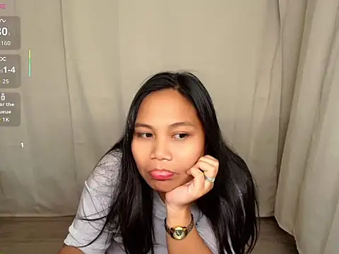 Black novaaa online show from February 8, 1:03 pm