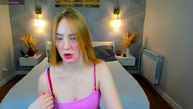 DaraLex  online show from March 26, 9:04 am