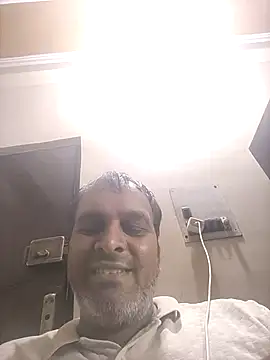 indiandesivillegeboy online show from July 4, 6:41 am