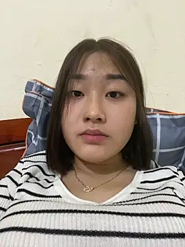  Lyly  online show from February 4, 8:42 am