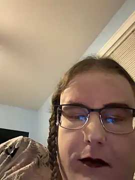 RaeganV online show from April 12, 2:05 am