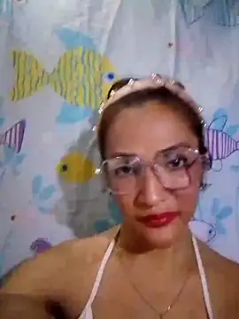 Snapshot of GeorginaLove09 chatting on April 8, 7:03 pm GeorginaLove09 online show from April 8, 7:03 pm