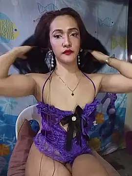 Snapshot of GeorginaLove09 chatting on April 29, 7:53 pm GeorginaLove09 online show from April 29, 7:53 pm