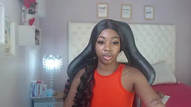 Snapshot of candy__ebony chatting on March 19, 6:39 am candy ebony online show from March 19, 6:39 am