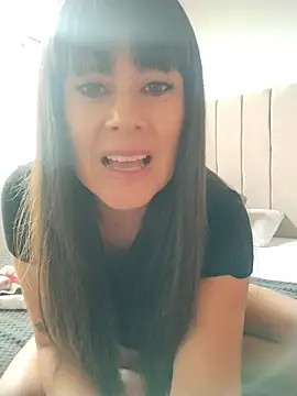 Lyonette reading1 online show from July 22, 2:53 pm