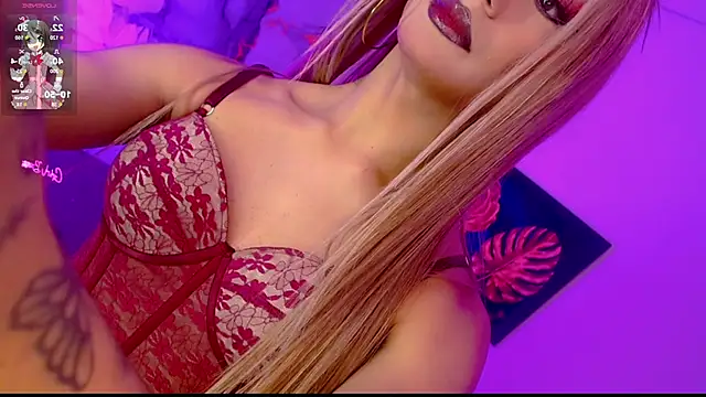 Aranza Dollts online show from May 24, 10:15 pm