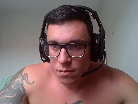 NerdeTatuado online show from February 10, 1:48 pm