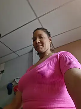 Snapshot of morenaasa chatting on March 26, 5:18 pm morenaasa online show from March 26, 5:18 pm