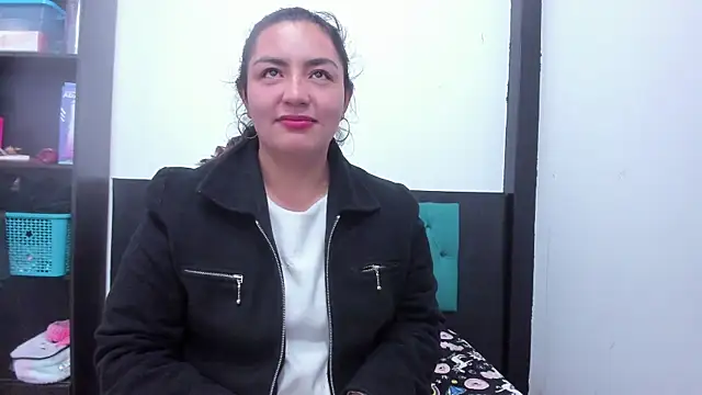 Snapshot of lexyy24 chatting on March 28, 6:46 am lexyy24 online show from March 28, 6:46 am