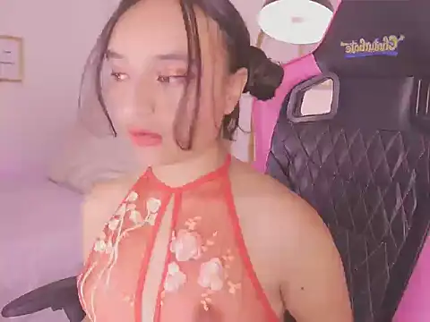  emily jonexs online show from July 14, 5:07 pm