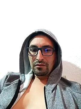 aaron latin69 online show from February 4, 9:20 pm