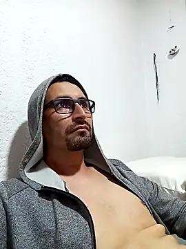 aaron latin69 online show from February 6, 8:56 pm