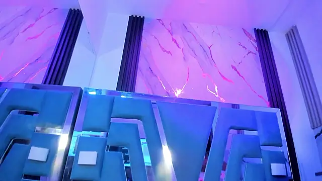 salem rosee online show from March 20, 6:46 pm