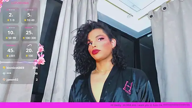 Snapshot of Zonce_shimer chatting on March 16, 3:45 am Zonce shimer online show from March 16, 3:45 am