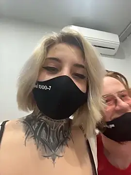 AllisonXAlfred online show from February 6, 9:29 pm