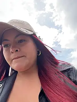 Lia-Moon77 online show from July 30, 5:12 pm