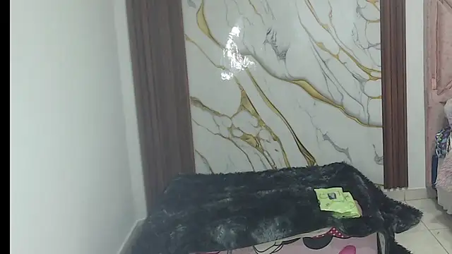 valen ros online show from March 6, 10:28 pm