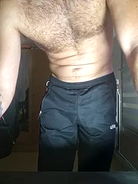 Snapshot of BERGHAIMBOY0 chatting on February 5, 7:29 pm BERGHAIMBOY0 online show from February 5, 7:29 pm