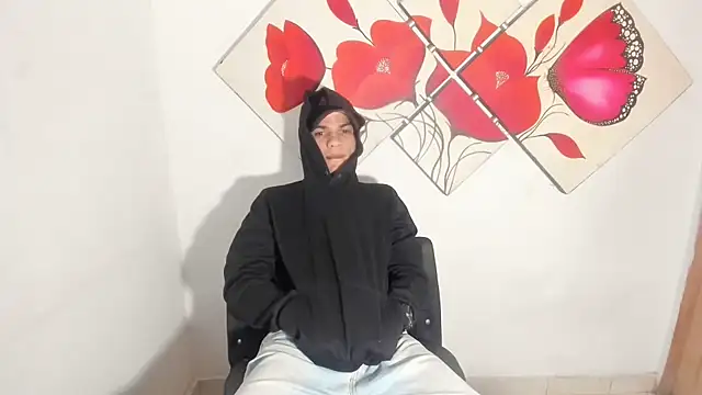 Jesshot bigcock20cm online show from June 12, 5:17 am