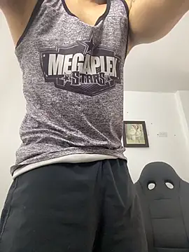 Snapshot of MattiaDupont chatting on March 20, 9:19 pm MattiaDupont online show from March 20, 9:19 pm