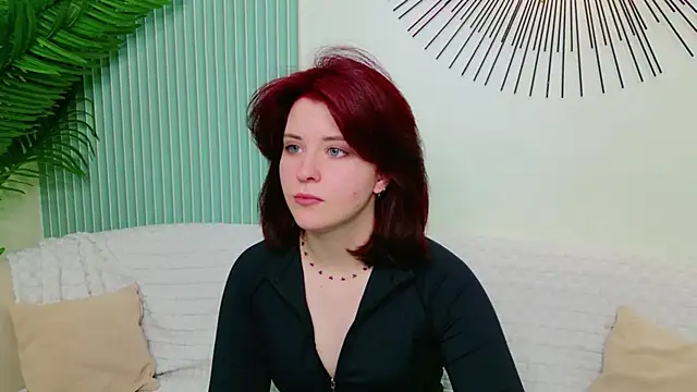 Milana Bold online show from June 26, 8:35 pm