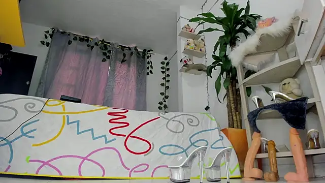 sweet supreme online show from July 30, 7:02 pm