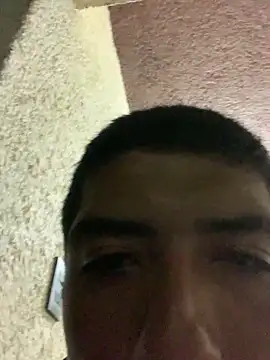 Snapshot of pitudo1713 chatting on February 5, 2:05 am pitudo1713 online show from February 5, 2:05 am