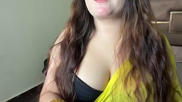 Hersheykaur online show from July 24, 10:30 pm